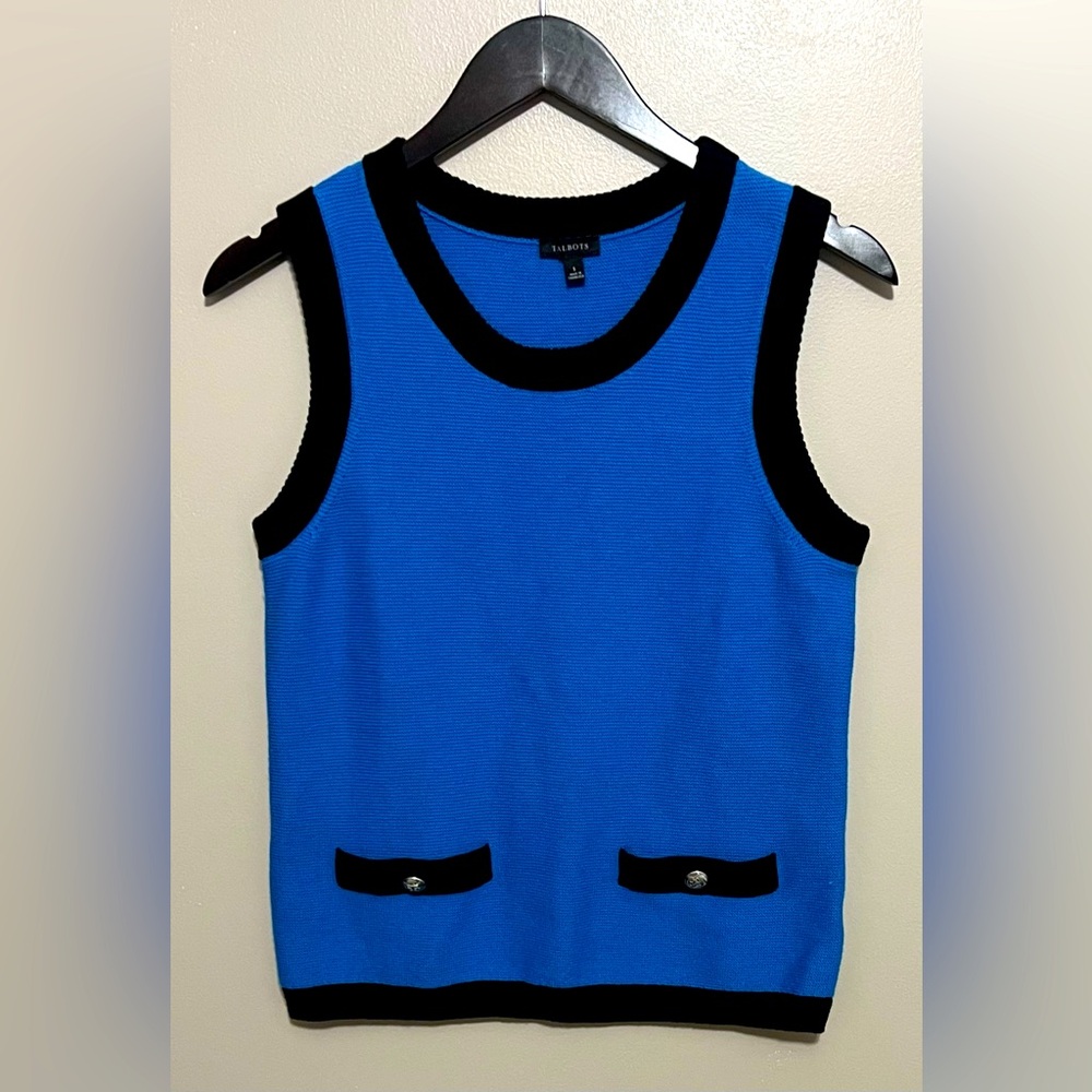 Talbots Women Sweater Vest Black trim, button accents mock pockets Size Small